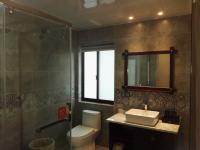 流云親子家庭房衛生間